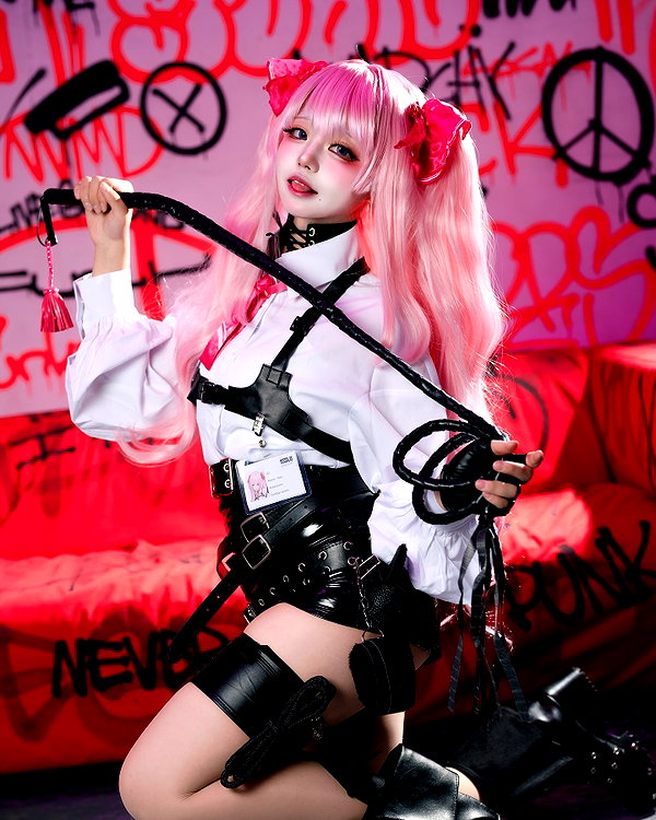 _mewcos instagram image archive image