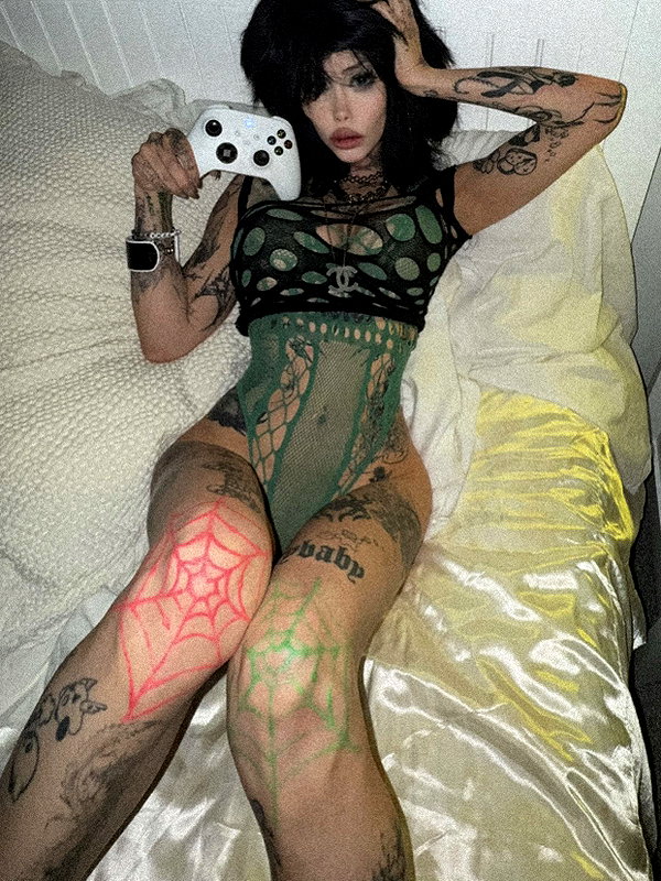 zommmbri instagram image archive image