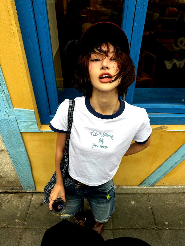 ll.lu1s instagram image archive image