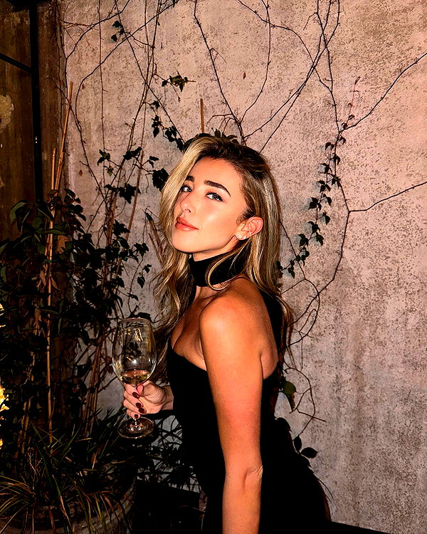 annezivi instagram image archive image