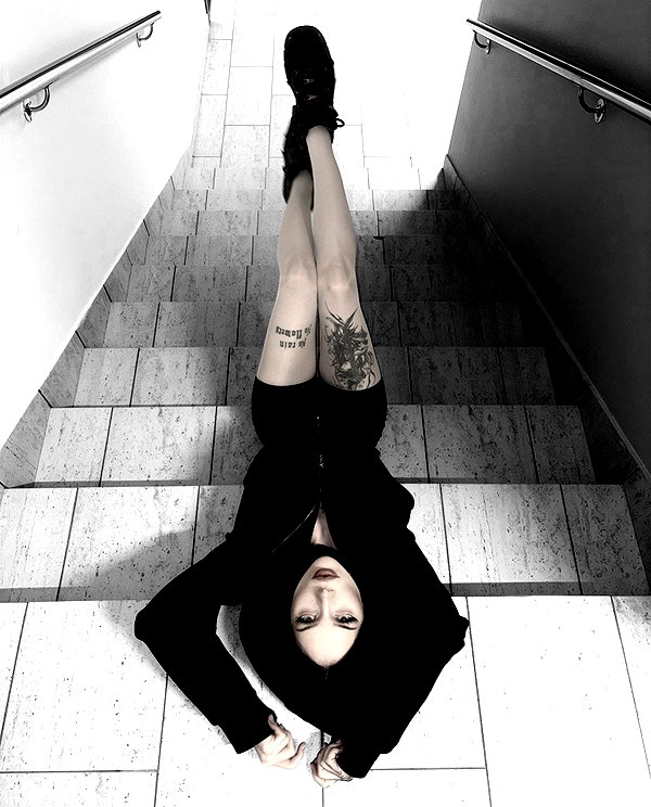 daaarkina instagram image archive image