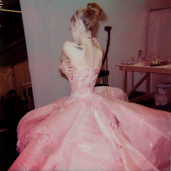 arianagrande instagram image archive image