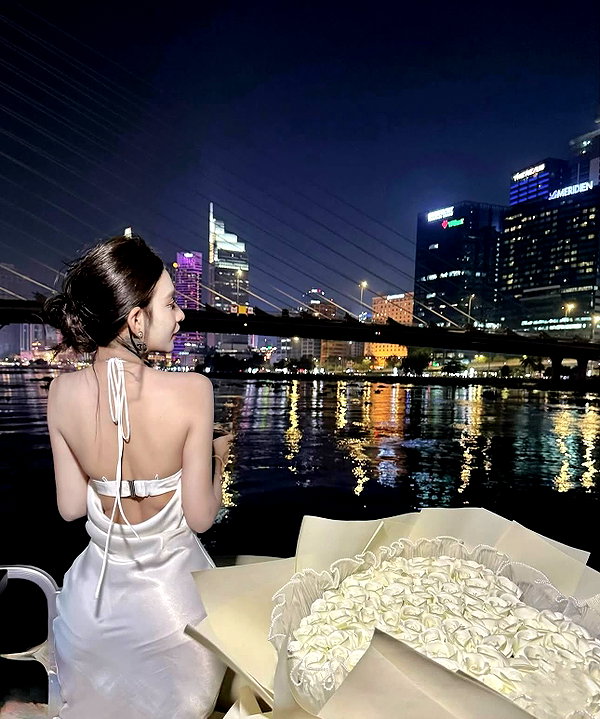 lyhythuedoxinh instagram image archive image
