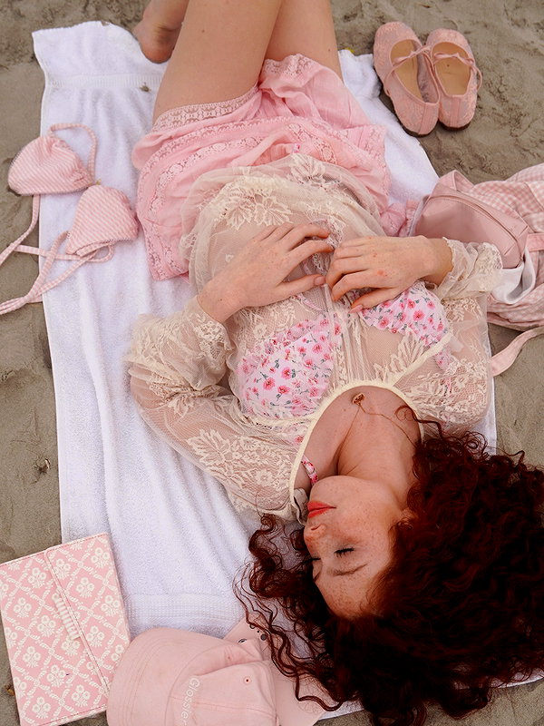 livia._.paige instagram image archive image