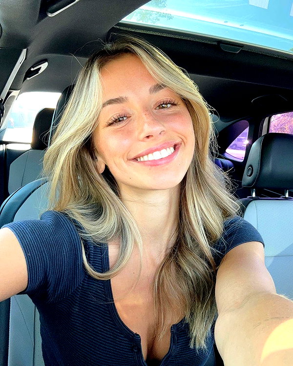 sadieemckennaa instagram image archive image