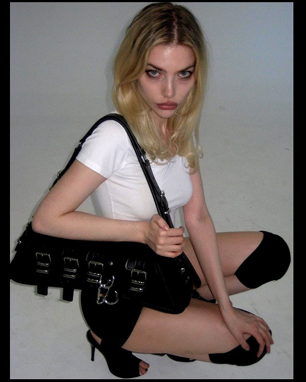 alien.hanna instagram image archive image