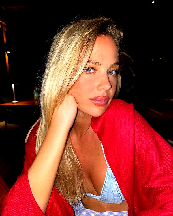 barzomer instagram image archive image