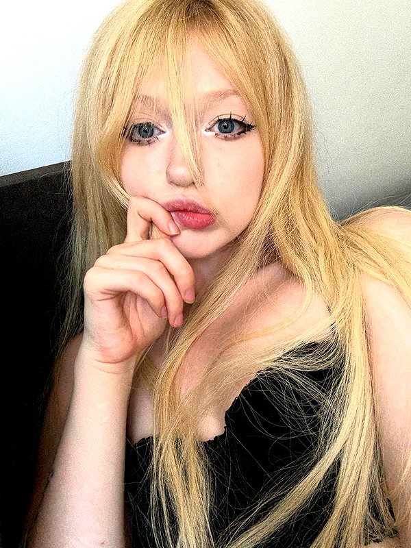 mollycodlee instagram image archive image