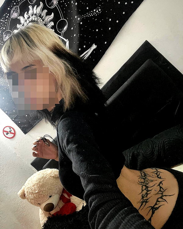 shevaal_x instagram image archive image