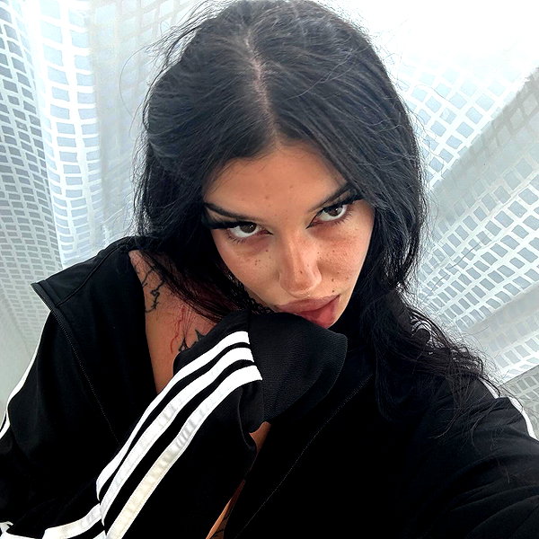 shawtysuzi instagram image archive image