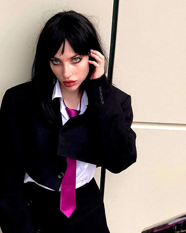 alien.hanna instagram image archive image