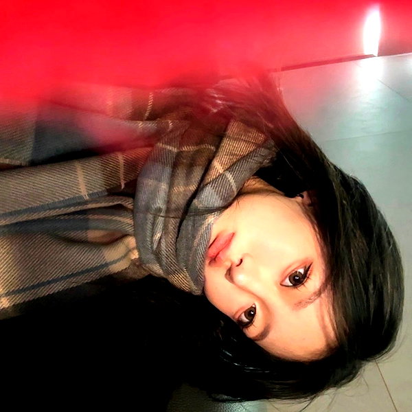 esnioughxx._y2 instagram image archive image