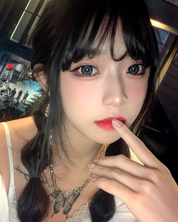 nixqq.425_ instagram image archive image