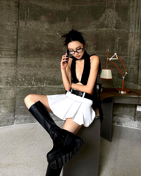 fair_mua instagram image archive image