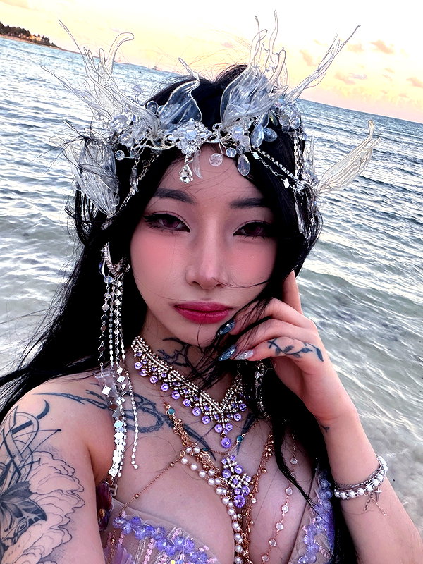 atlaseuu instagram image archive image