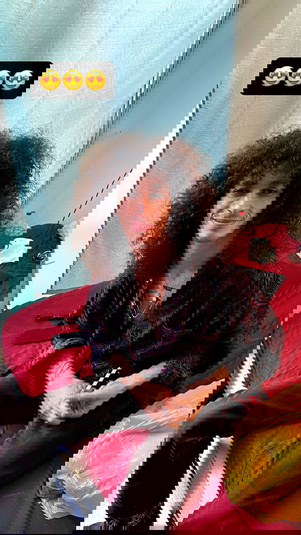 ronyida_ ronyida_ archive image