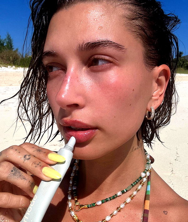 haileybieber instagram image archive image