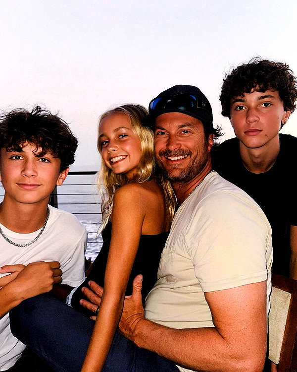 katehudson instagram image archive image