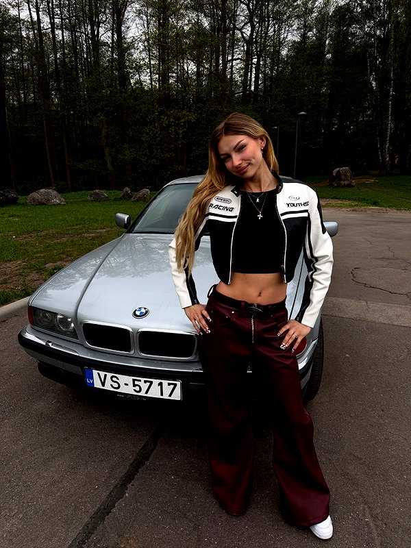 katrina.zaiceva instagram image archive image