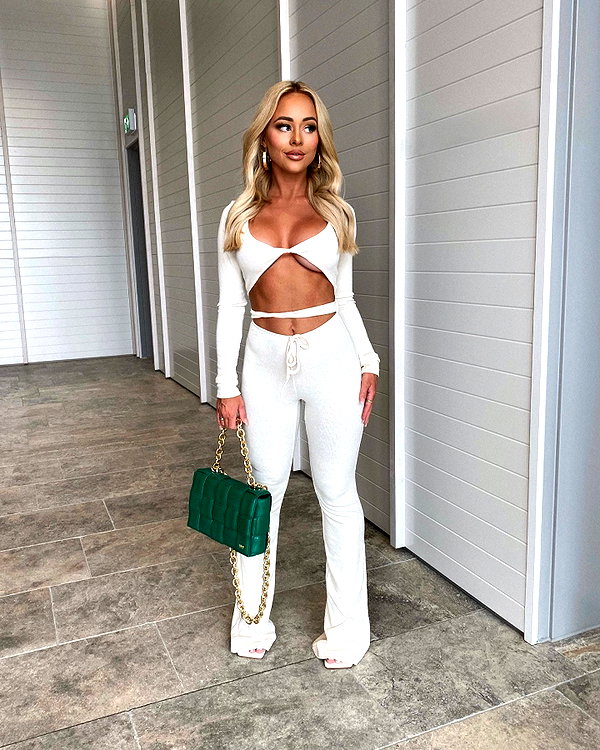 allieauton instagram image archive image