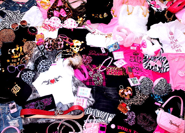 cyberangelz.shop instagram image archive image