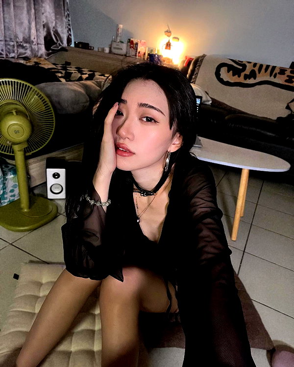 ge.more_x instagram image archive image