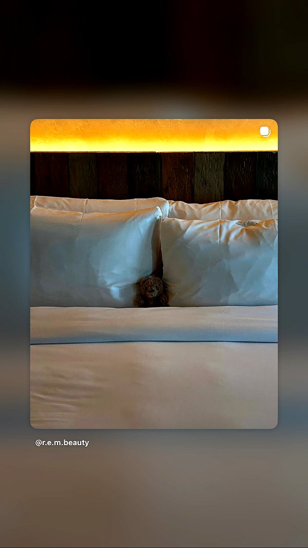 arianagrande instagram image archive image