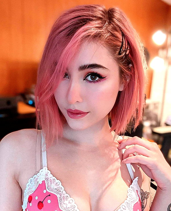 luxlo.xo instagram image archive image