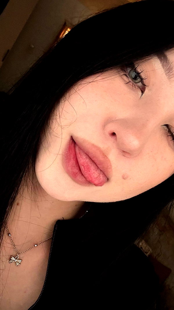 llofreaki instagram image archive image
