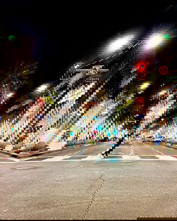 giuliahere giuliahere archive image