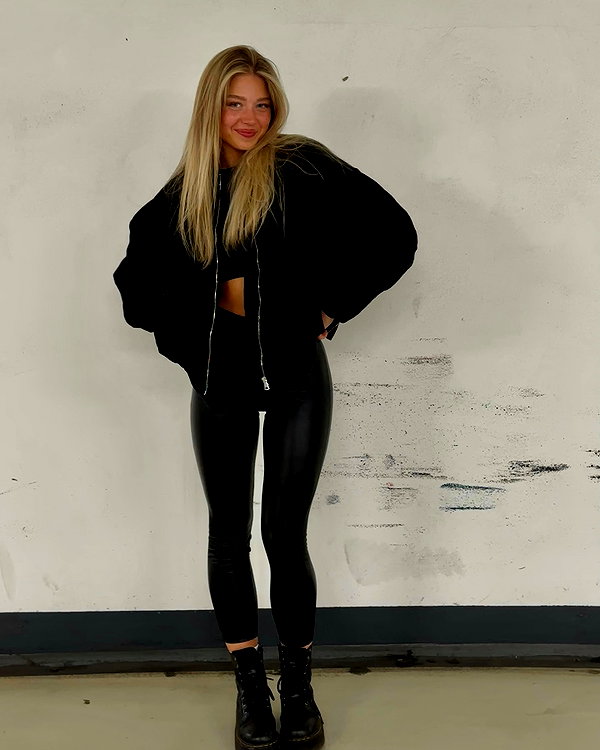 danamrts instagram image archive image