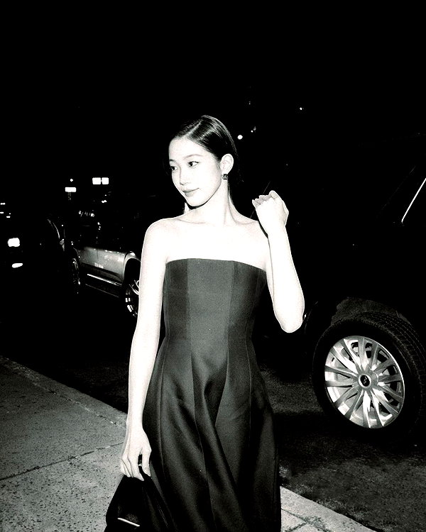zuhazana instagram image archive image