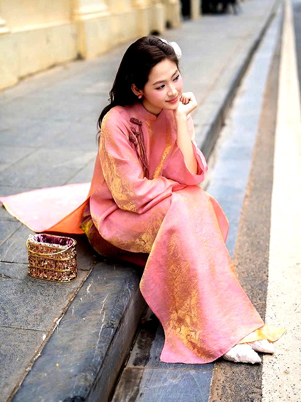 lyhythuedoxinh instagram image archive image