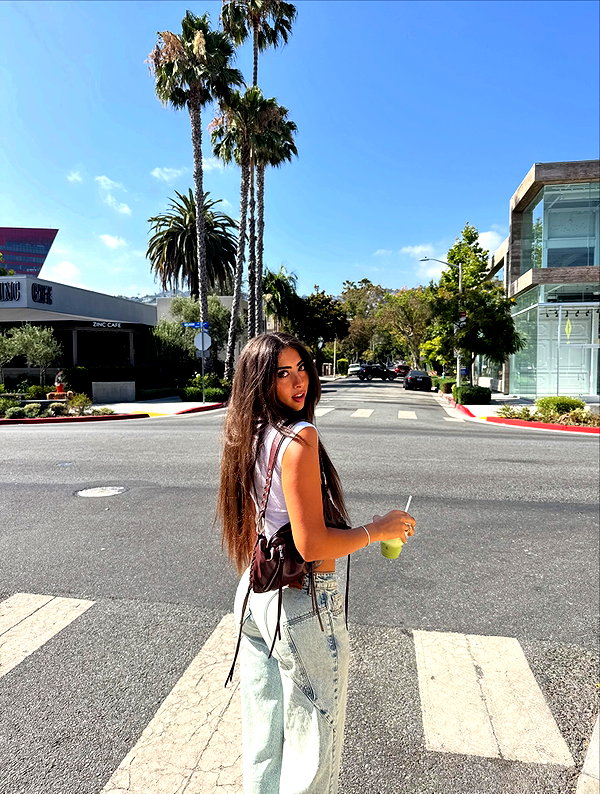 Archived image from @skyleraboujaoude on Instagram