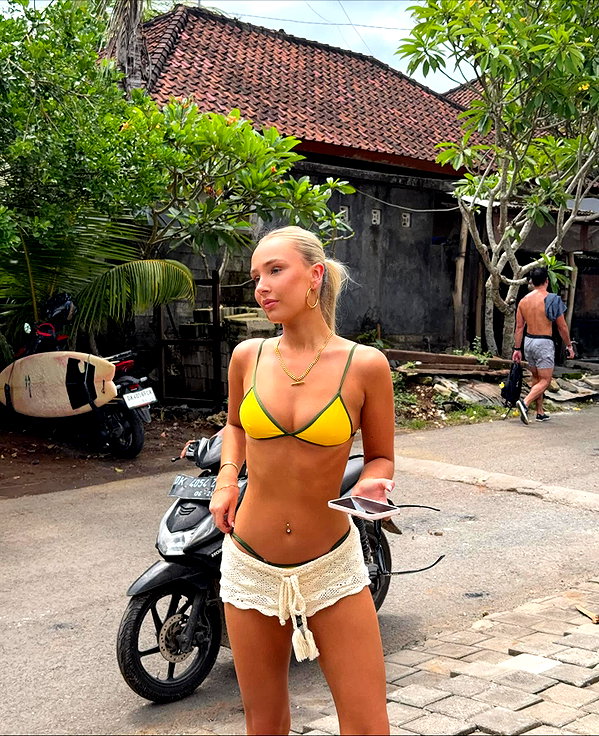0emmamac instagram image archive image