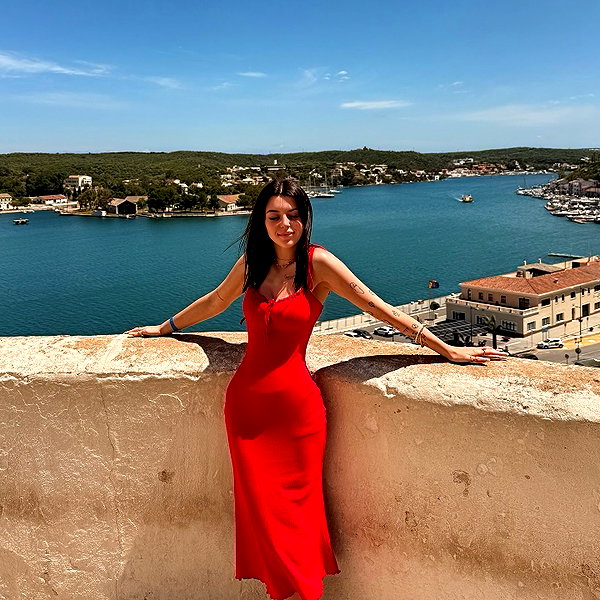 elerievans123 instagram image archive image
