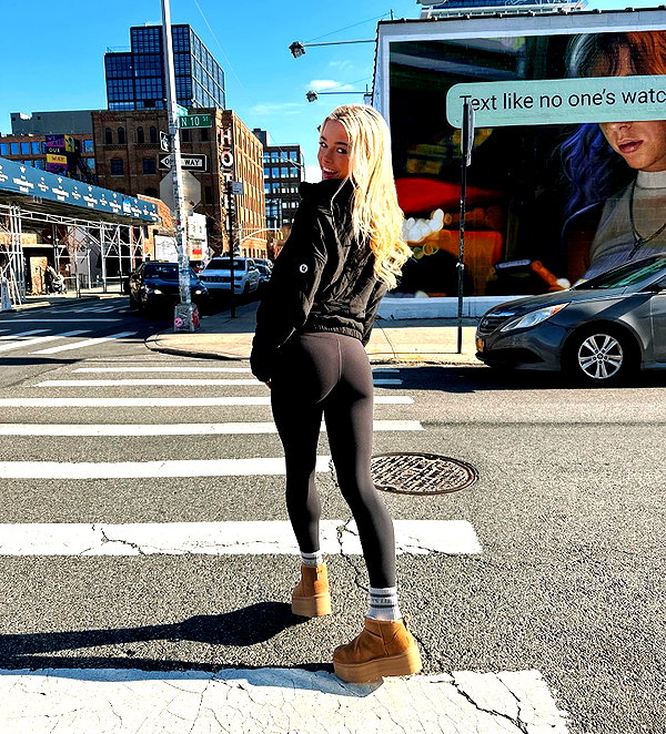 livvydunne instagram image archive image