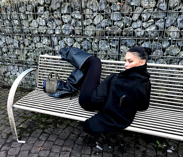 karolinaawasik instagram image archive image