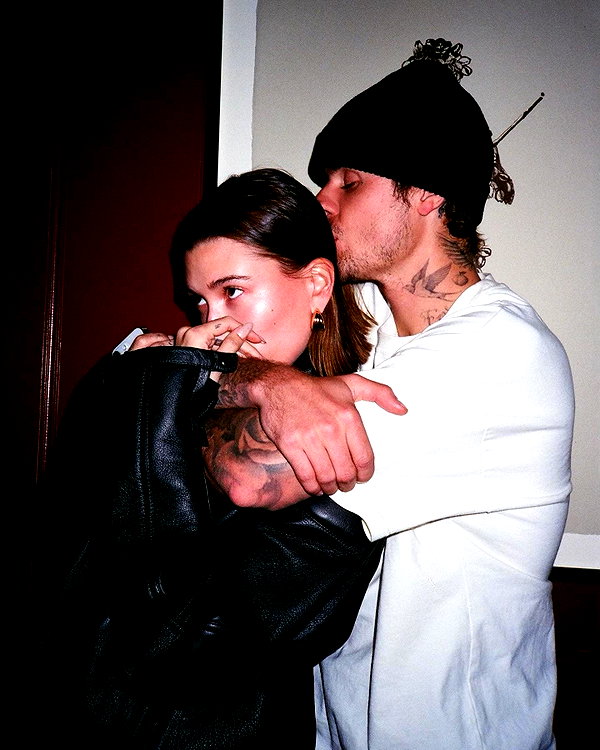 haileybieber instagram image archive image