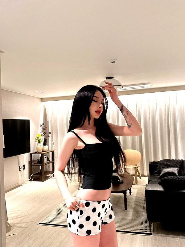 yuna_1_27 instagram image archive image