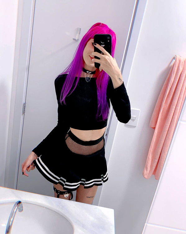 jadelaverne instagram image archive image