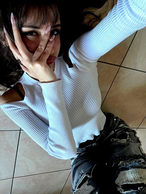 danashvrova instagram image archive image