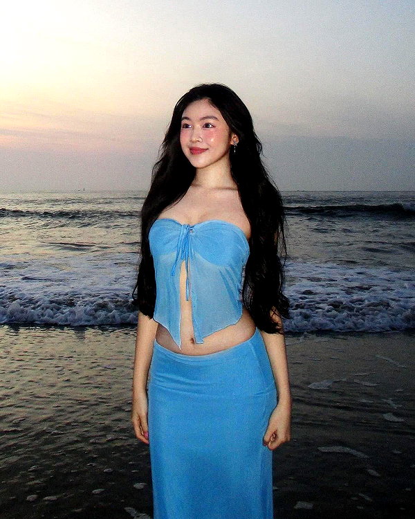 lyhythuedoxinh instagram image archive image