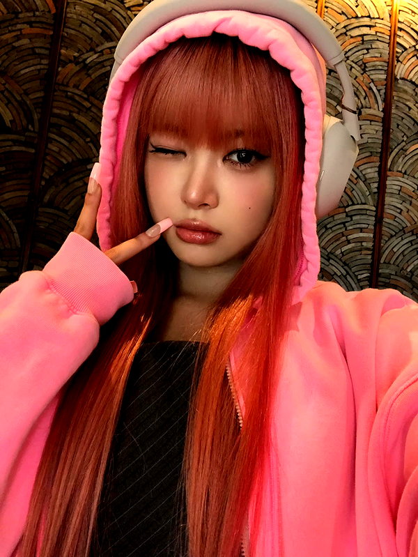 hhh.e_c.v instagram image archive image