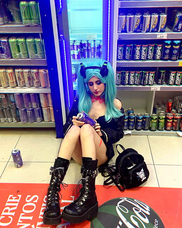jadelaverne instagram image archive image