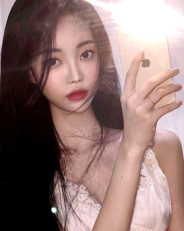 daxbin instagram image archive image