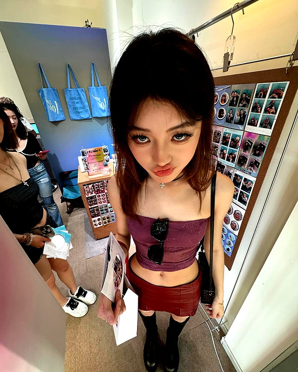 claire_is_miiii instagram image archive image
