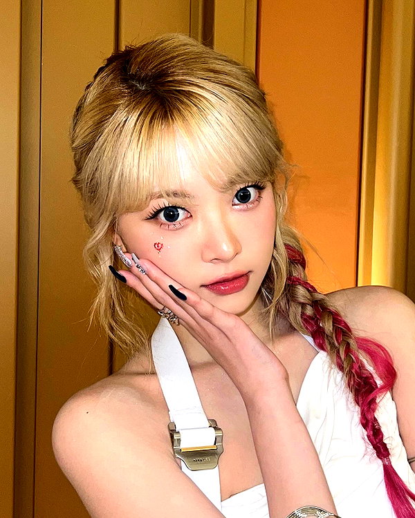 hhh.e_c.v instagram image archive image
