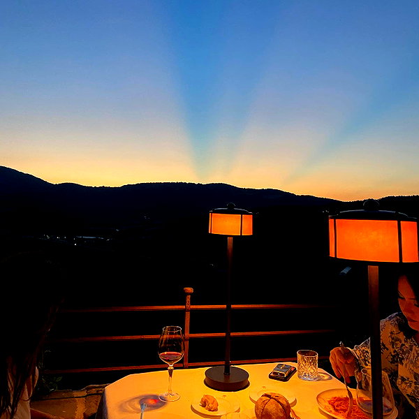 katehudson instagram image archive image