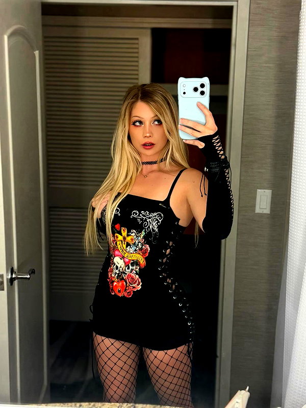 babebellalynnx instagram image archive image